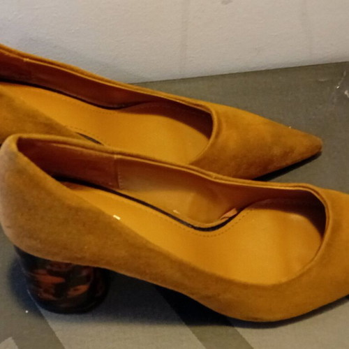 Zara suede tan pumps size 37 new with plexiglass heel