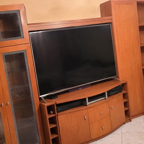 Modular living room unit with bar and movable TV stand