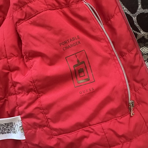 Guess lightweight red jacket, autumn and spring
