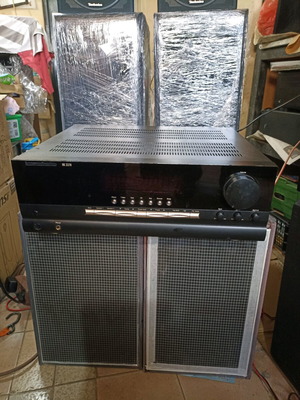 HARMAN KARDON HK 3370 amplifier like new with high power