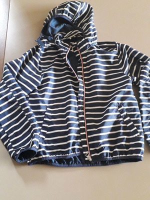 H&M waterproof jacket used, size 146 cm for 11 years old