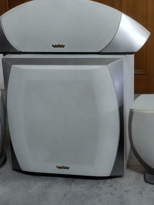 Infinity Modulus Home Theater 5.1 Speakers like new