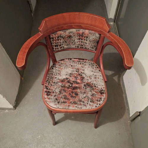 Wooden chairs used, pack of 48, Almeco, with replaceable leatherette