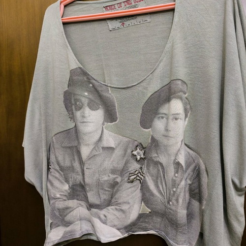 House of the Gods oversized t-shirt grey like new with Yoko Ono and John Lennon print