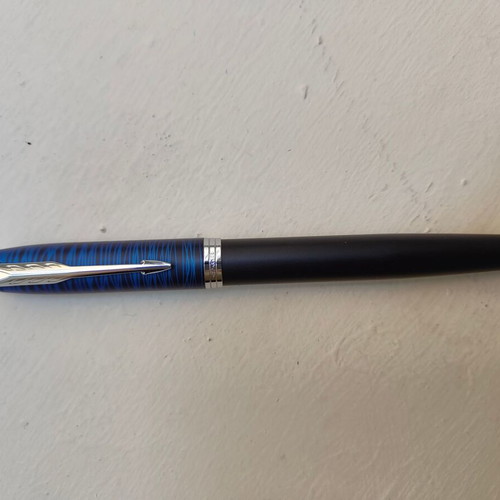 Parker IM Core Blue Origin fountain pen like new
