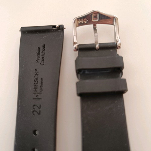 Hirsch Urbane Premium rubber watch strap like new, black 22mm