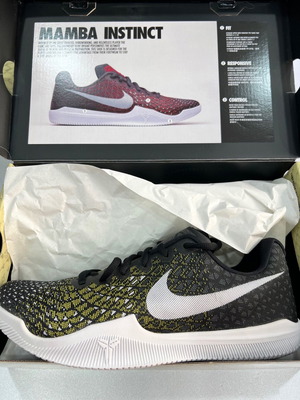 Обувки Nike Mamba Instinct Kobe Bryant нови, номер 43
