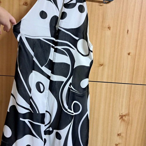 Dress and jacket set like new, black and white, XL