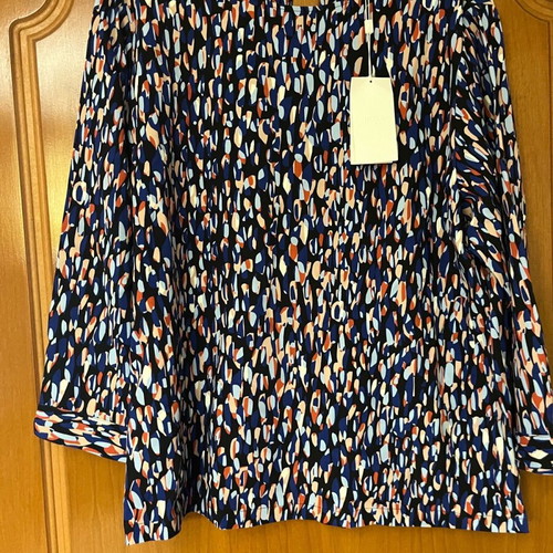 Hugo Boss top new, size large, multicolor, ideal for office