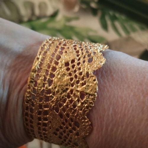 lace bracelet Maya Zoulovits exclusive daily offer