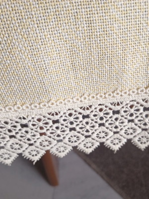Vintage tablecloth 160x100 cm, ecru with lace, easy care