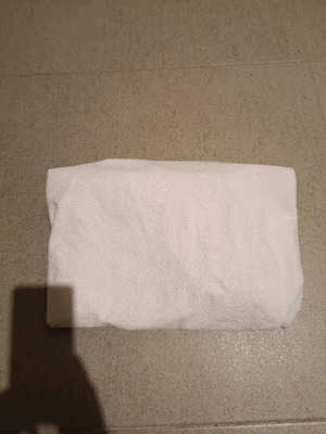 Mattress protector like new, 140x70 cm