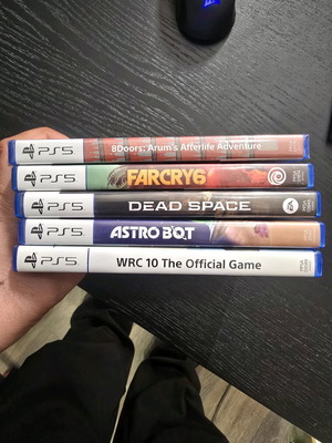 PlayStation 5 games like new, bundle