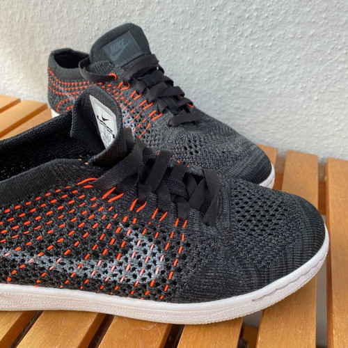 Nike Tennis Classic Ultra Flyknit women's used, size 36.5, black