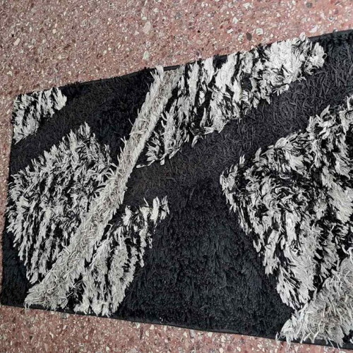 Runner rug used, saggy type, dimensions 0.63×1.37