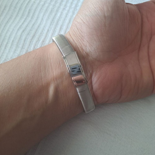 Unisex elastic bracelet like new, silver