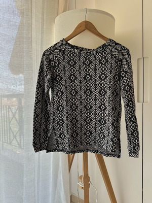 Bershka blouse black and white used, size XS