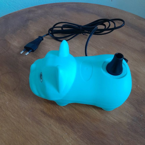 Electric balloon pump dog-shaped like new