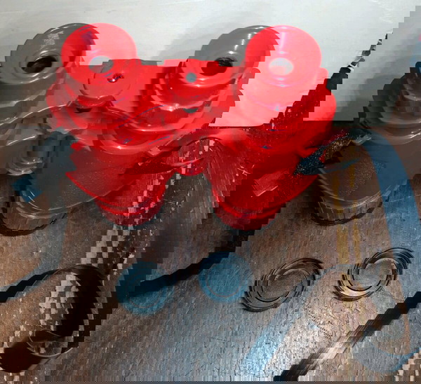 Тийнейджърски бинокли от Италия