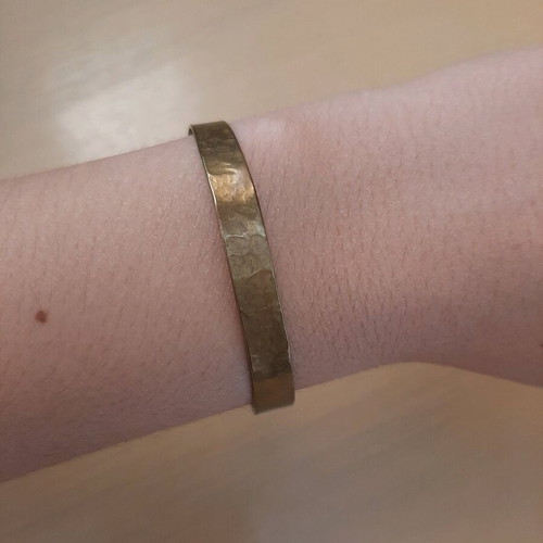Metal cuff bracelet like new