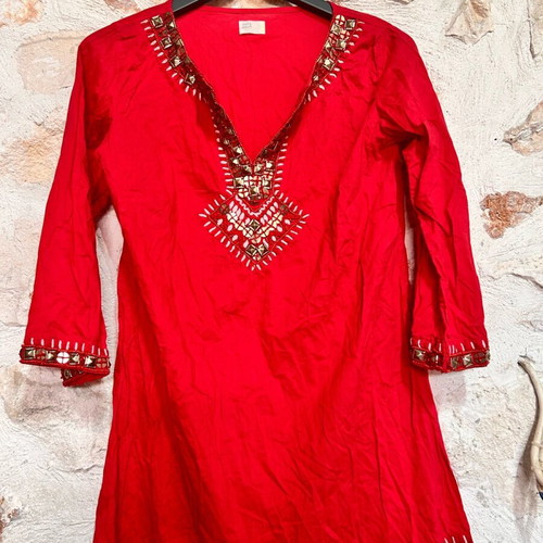 Ivory Coast tunic size 38 like new, red