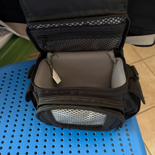 Lowe Pro camera bag used in excellent condition