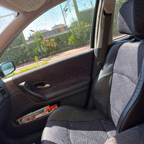 Renault Laguna 2.0 Turbo 170 Dynamic λιμουζίνα μεταχειρισμένη, χειροκίνητο, μπλε, 2005