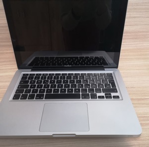 Laptop MacBook