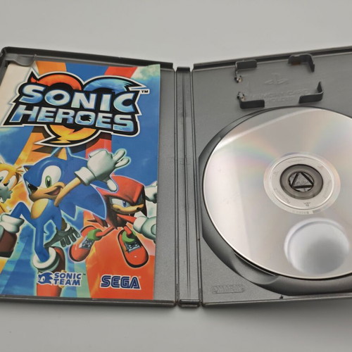 Sonic Heroes PlayStation 2 PS2 game like new