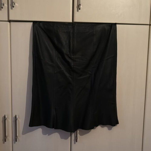 Leather skirt Skrivanou size XL like new, black