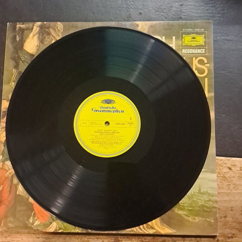 Matthaus Passion BWV 244 record used, good condition
