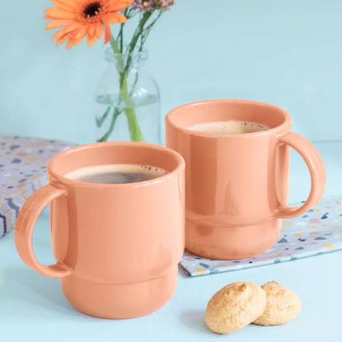 Tupperware coffee mugs set of 2 new, microwave safe
