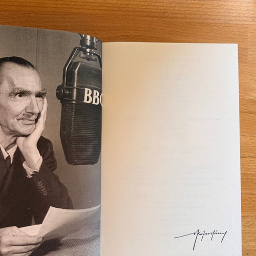 O Aniforos by Nikos Kazantzakis book like new, Greek