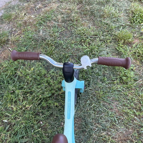 Children's balance bike like new, adjustable height, mint/turquoise