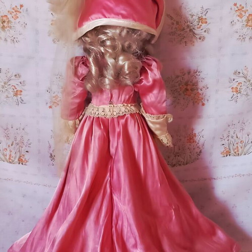 Vintage Furga Victorian Era Doll 56cm used, Sears Exclusive