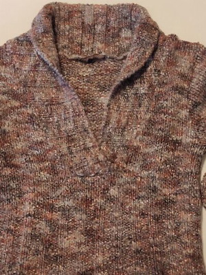 Attrattivo medium knitted sweater like new, beige brown