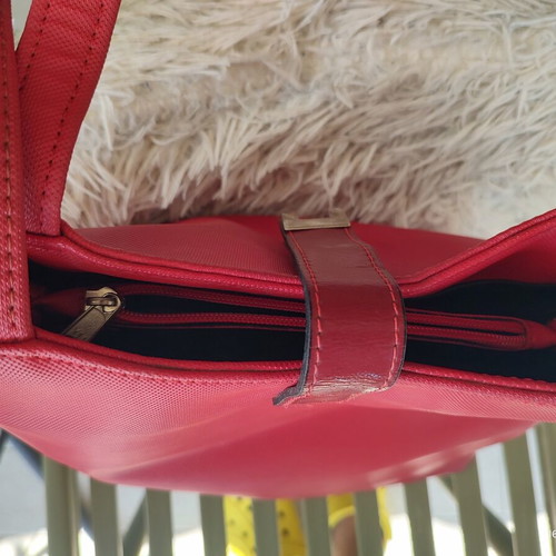 Efstathopoulos red women's shoulder tote bag