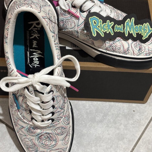 Cropp Rick & Morty Sneakers new, size 42, white with designs