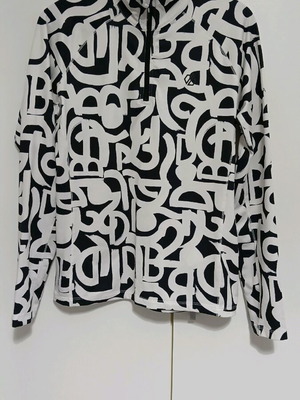 Dare 2b women's blouse like new, black and white, size S
