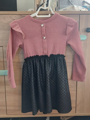 Girls' dress with pink rib top and black checked skirt, like new, ages 8-10