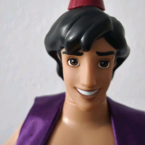 Disney Store Prince Aladdin collectible doll, 32 cm