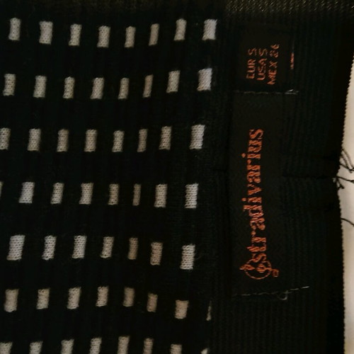 Stradivarius mini skirt like new, black and white, size S