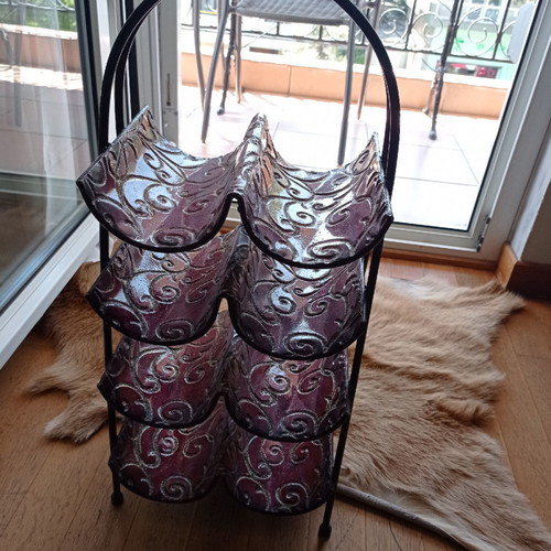Italian wine rack 8 bottles new, iron with burgundy enamel