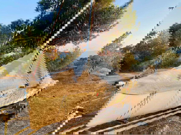 Σκάφος topaz omega