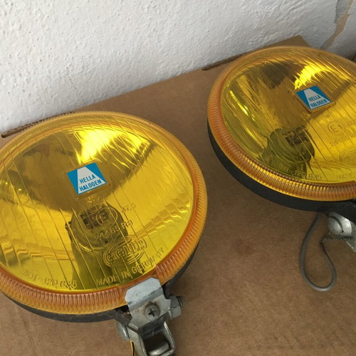 Hella 150 fog light set used, yellow halogen HR