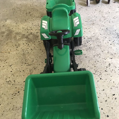 Tractor with trailer like new