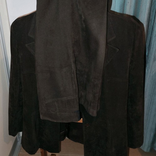 Brown velour women's suit XL Attrattivo used