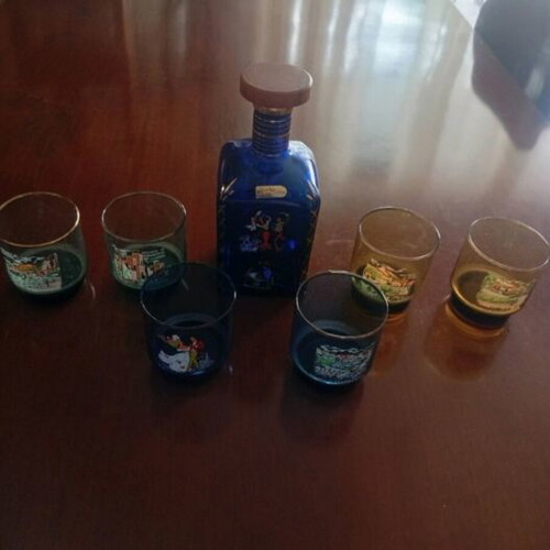 Vintage 1960 Barware Set with Decanter and 6 Whiskey Glasses, like new