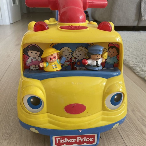Fisher Price ride-on car used, comfortable seat, fully functional