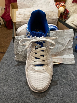 361 shoes new, athletic style, size 44, white